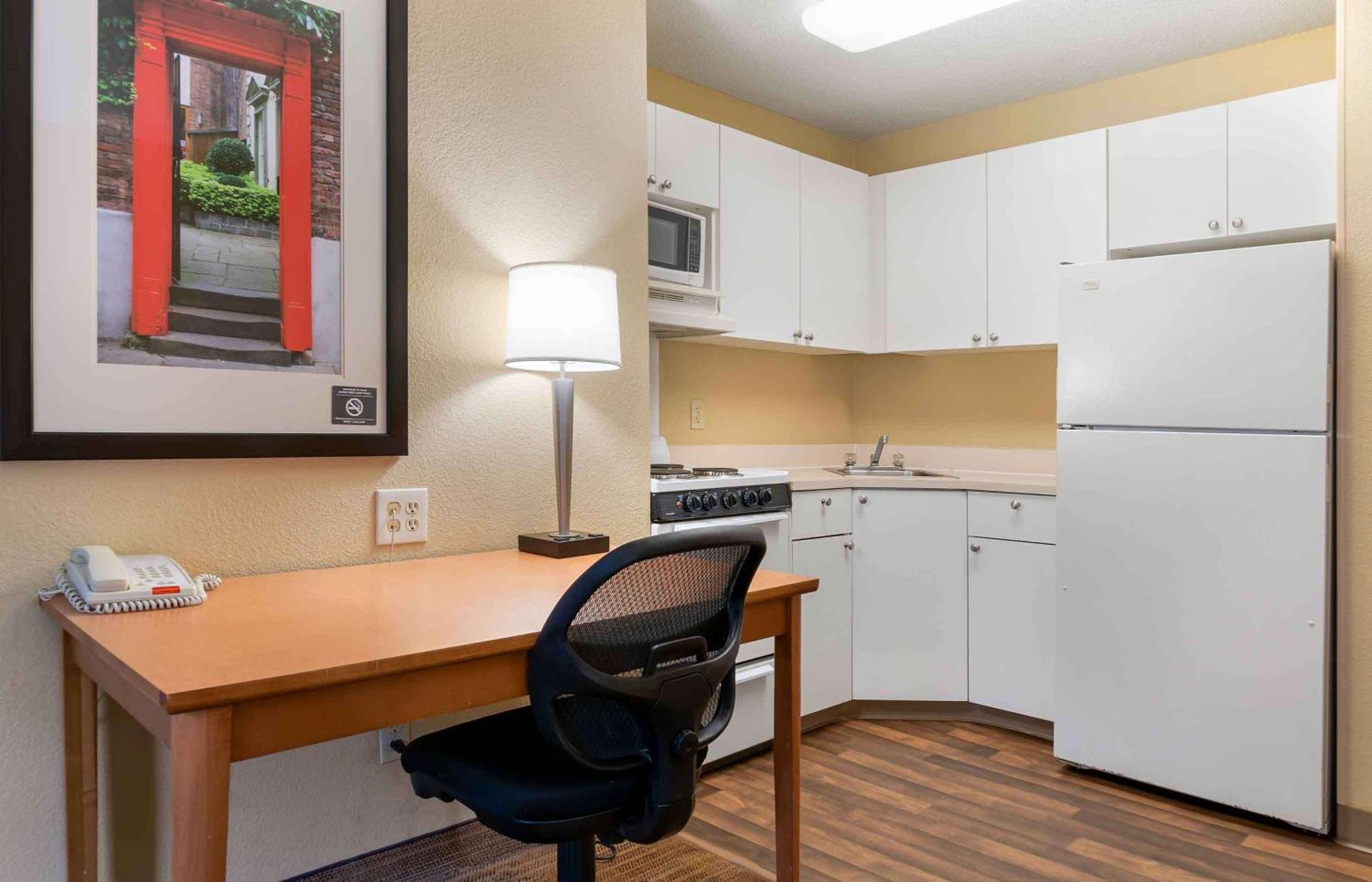 Extended Stay America Suites - Detroit - Novi - Orchard Hill Place Northville Exterior foto